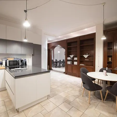 - Hulatsch Appartement *