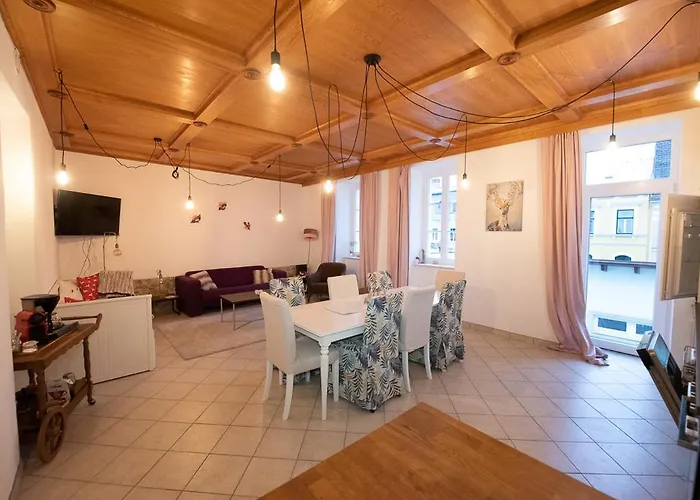 - Hulatsch * Mariazell